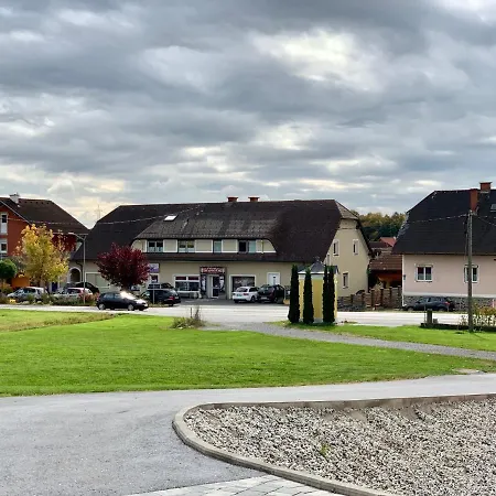 Aparthotel Neuferhof, Bo&co Gmbh *